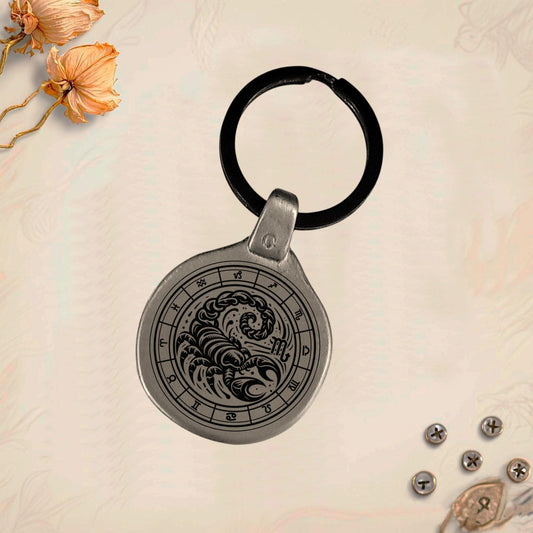 Llavero Amuleto Signo Zodiaco Scorpio Personalizado grabado en metal. Edición Propia. Graba tú nombre.