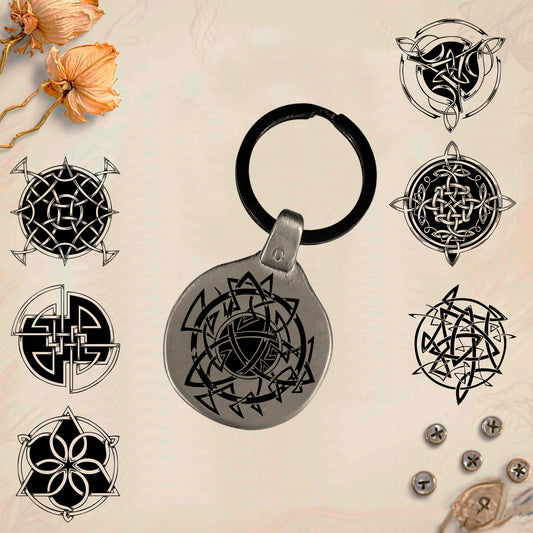 Llavero Amuleto Vintage Símbolos Celtas Pack2 grabado en metal. Únicos. Graba tú nombre.